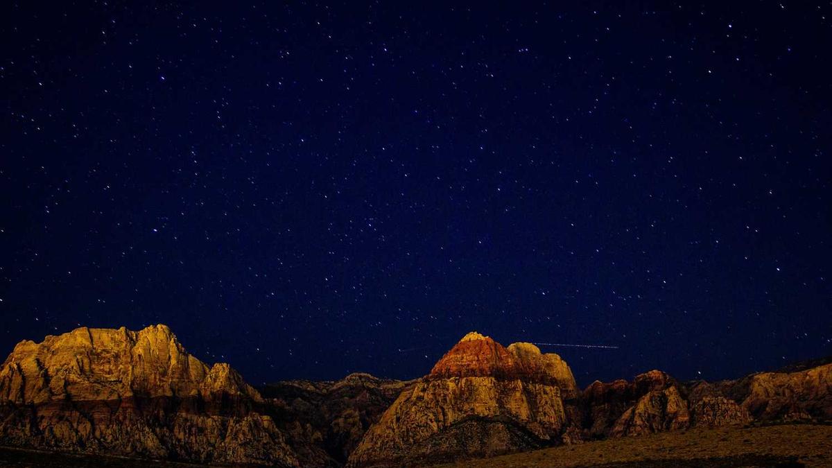 上海居民最常使用的社交媒体是哪个