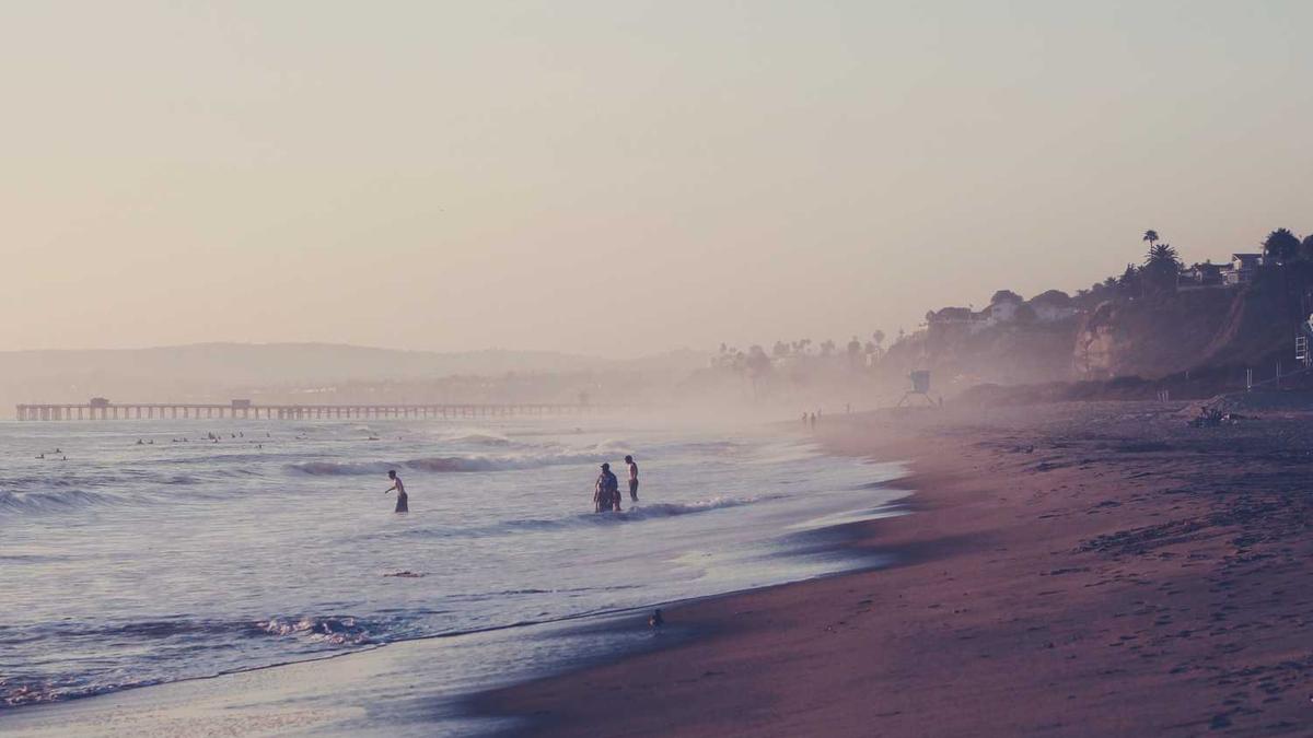 竞聘副校长的演讲稿